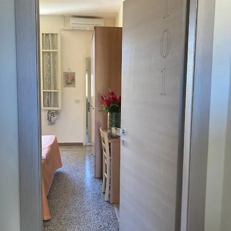 Otel Verdesolemare 3*