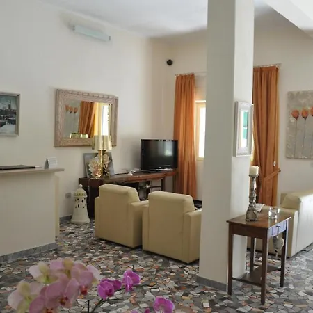 Otel Verdesolemare 3*